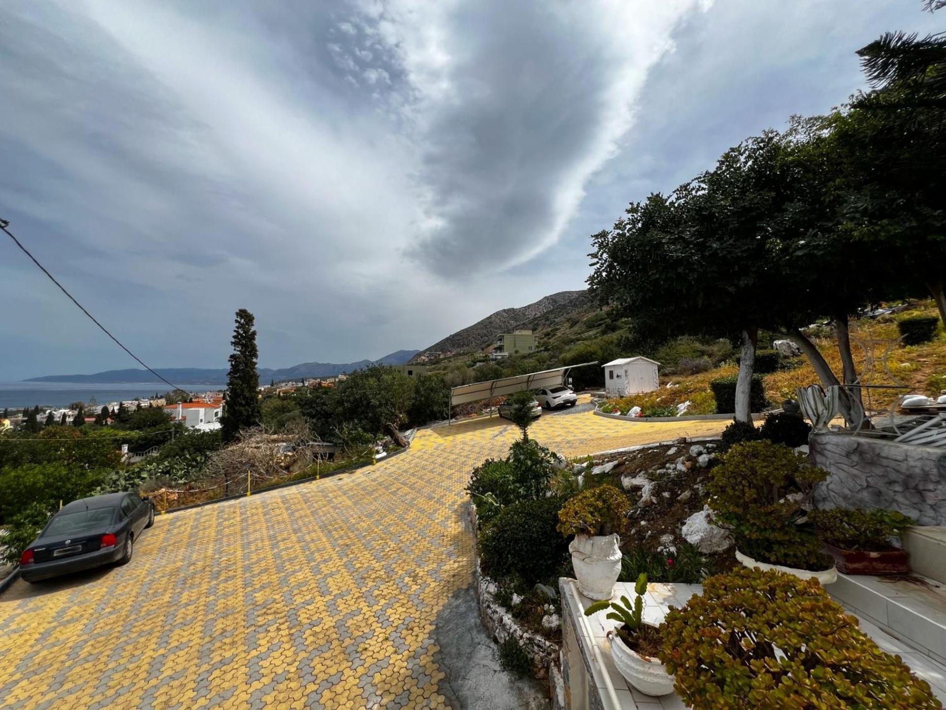 Aparthotel Junior Villas Complex In Korifi
